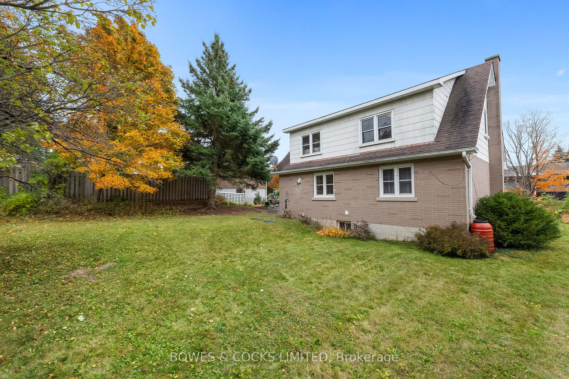 861 Valleyview Dr