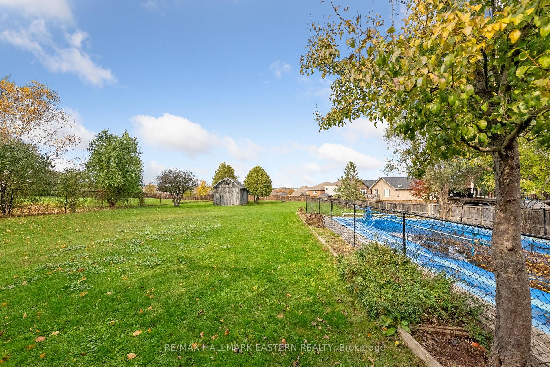1234 Parkhill Rd W