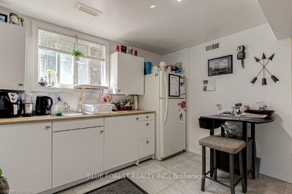 1473 Mclarenwood Terr