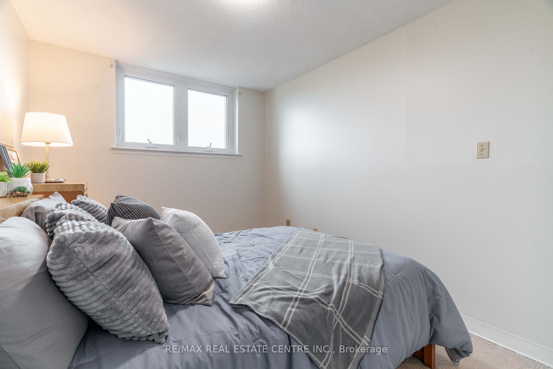 19 Woodlawn Rd E, #308