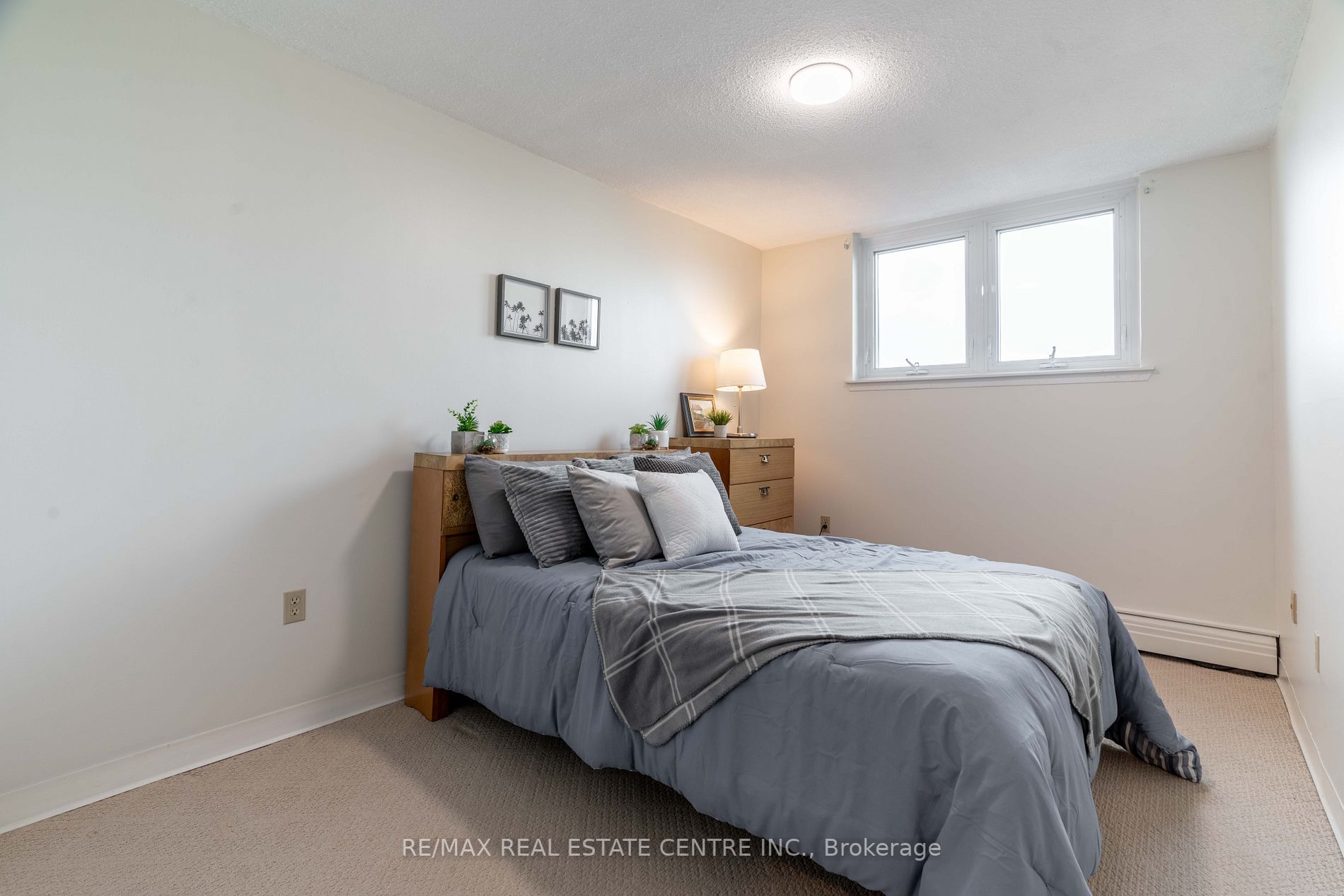 19 Woodlawn Rd E, #308
