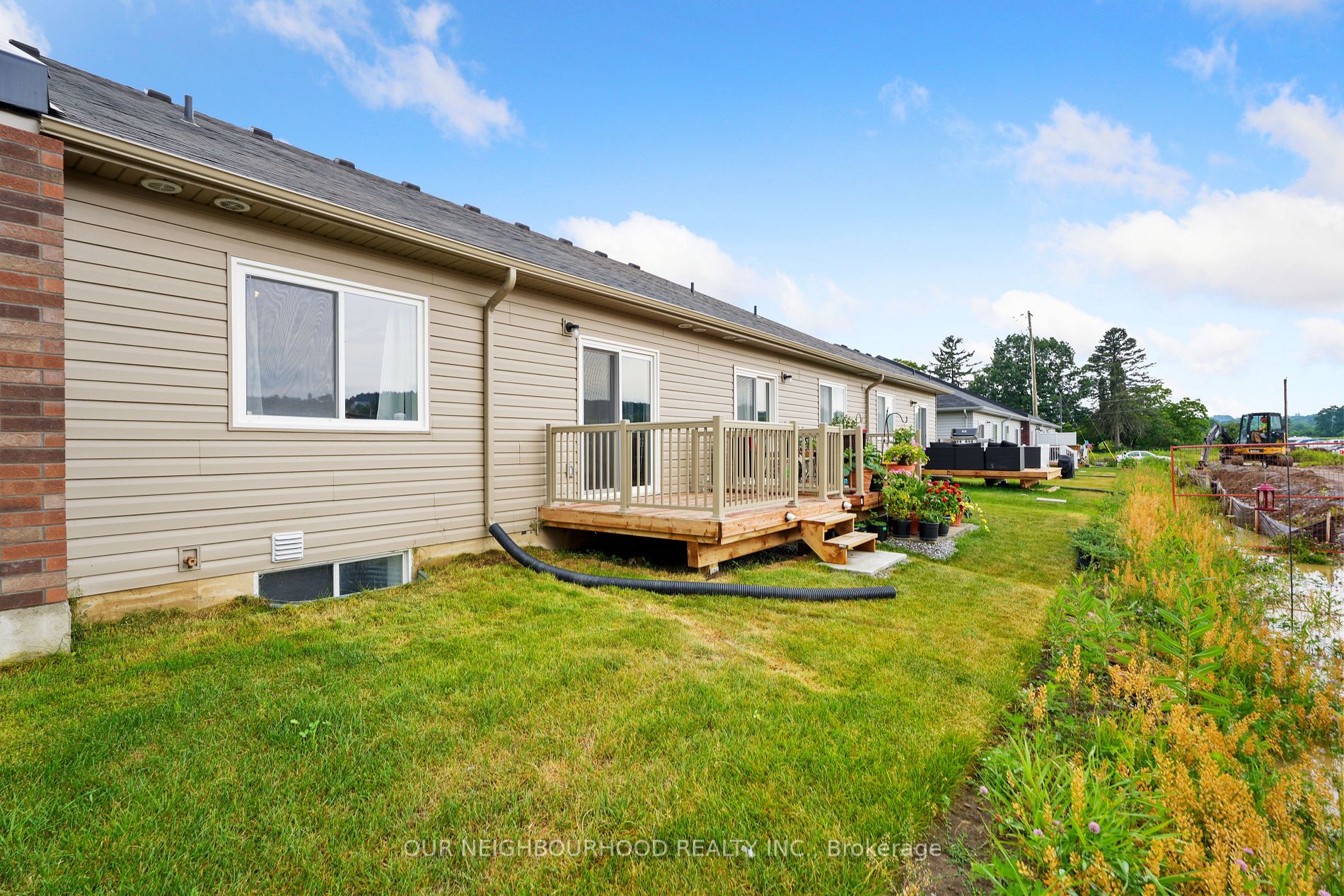 17 Braeburn St