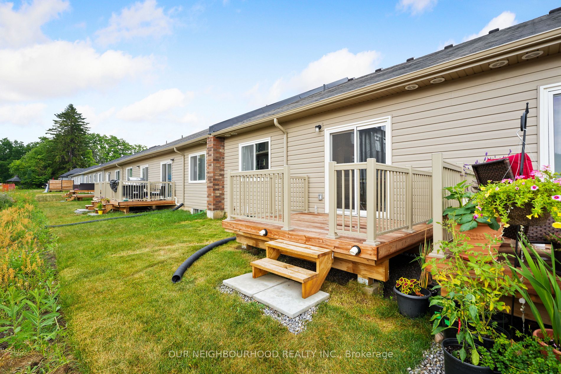 17 Braeburn St