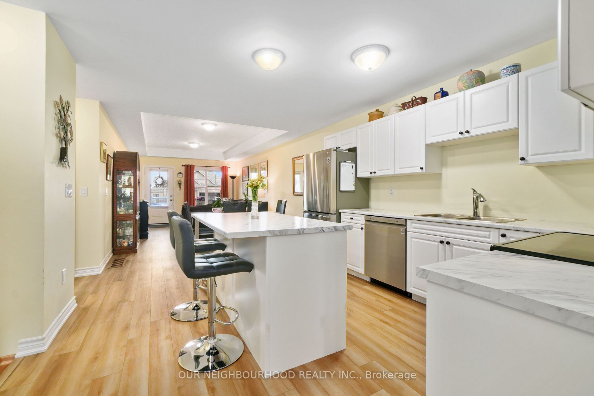 17 Braeburn St