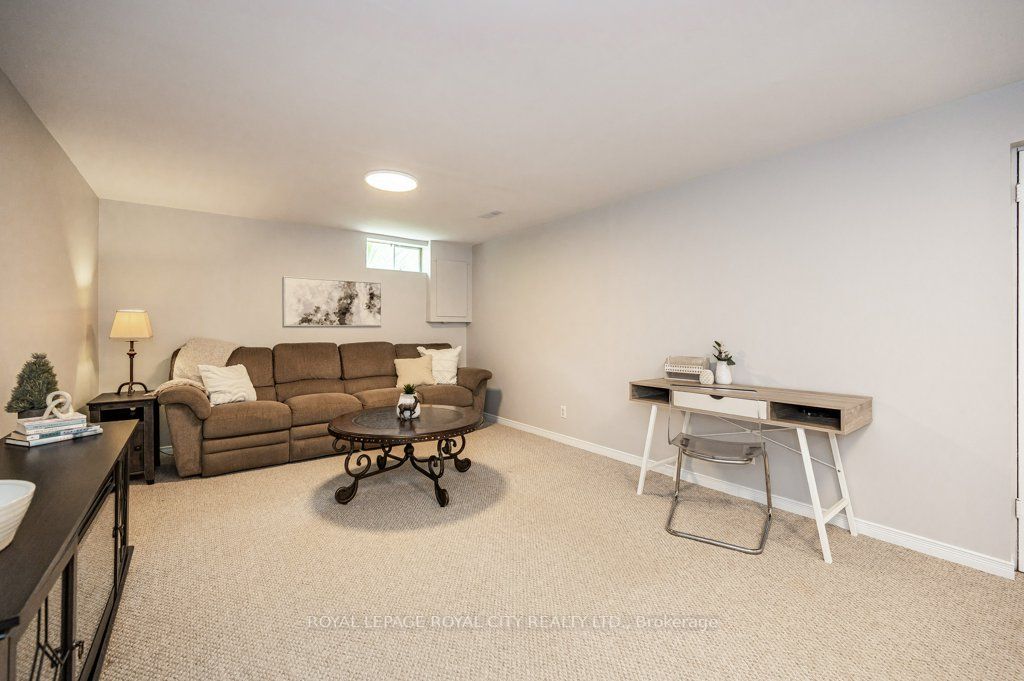14 Pilkington St