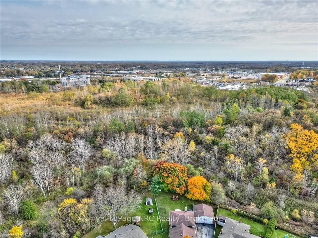 7944 Regent Crt