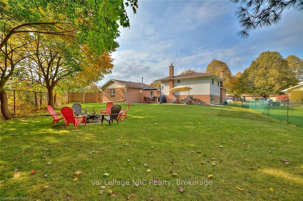 7944 Regent Crt