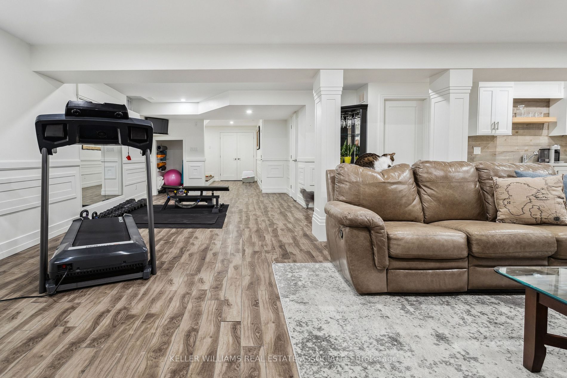 174 Escarpment Dr