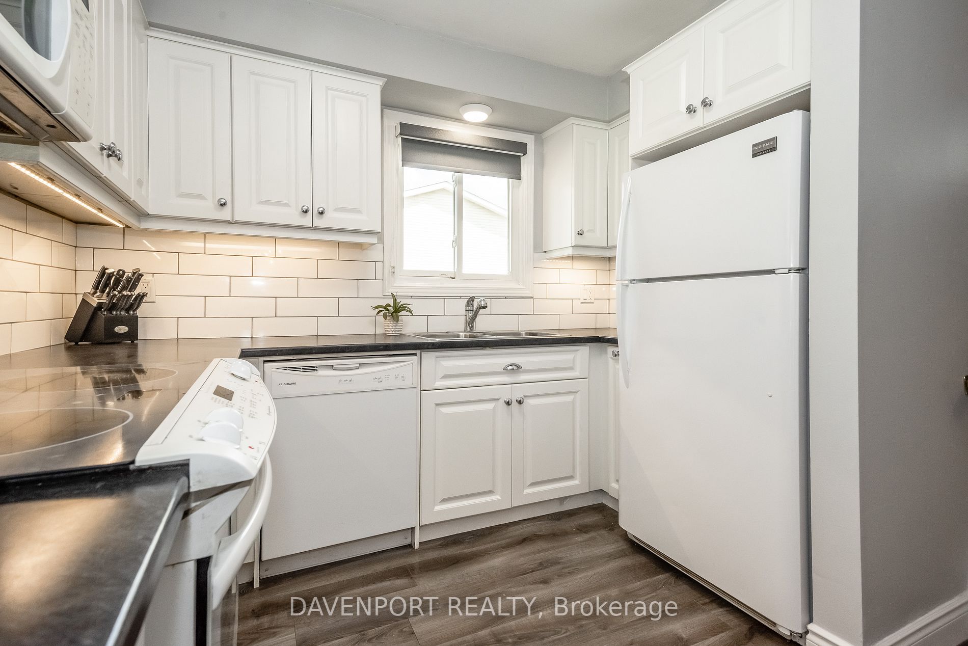 143 Marmel Crt