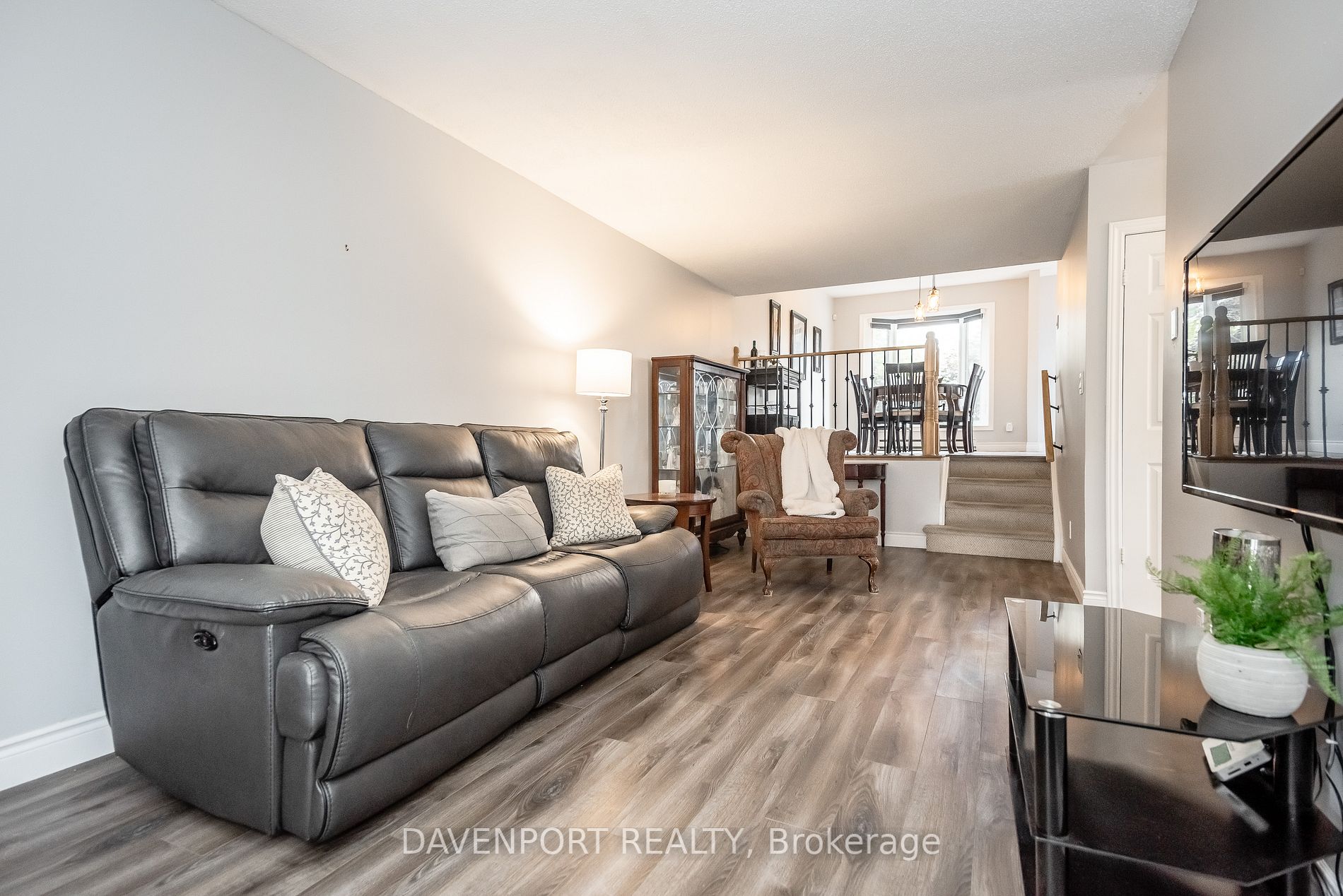 143 Marmel Crt