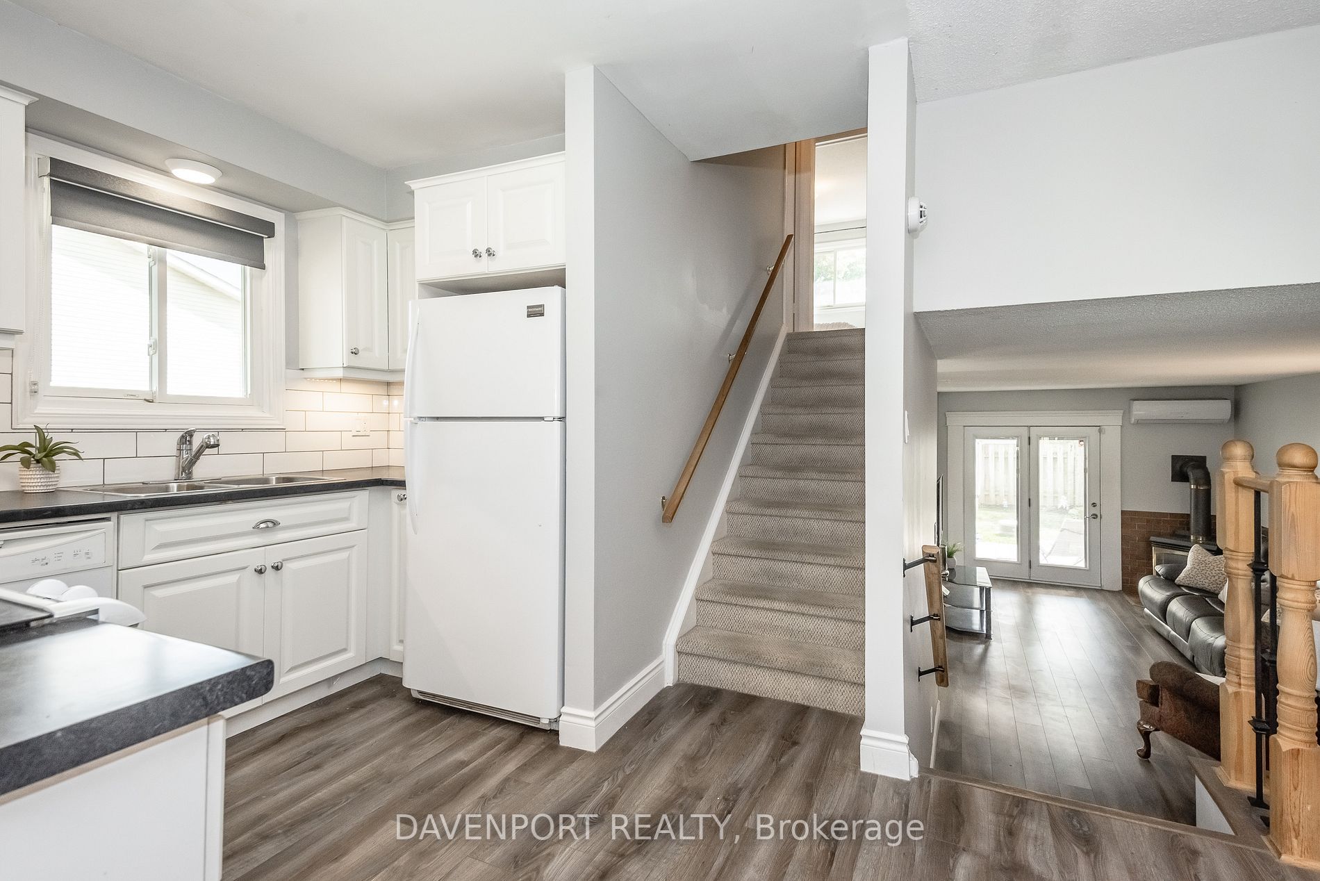 143 Marmel Crt