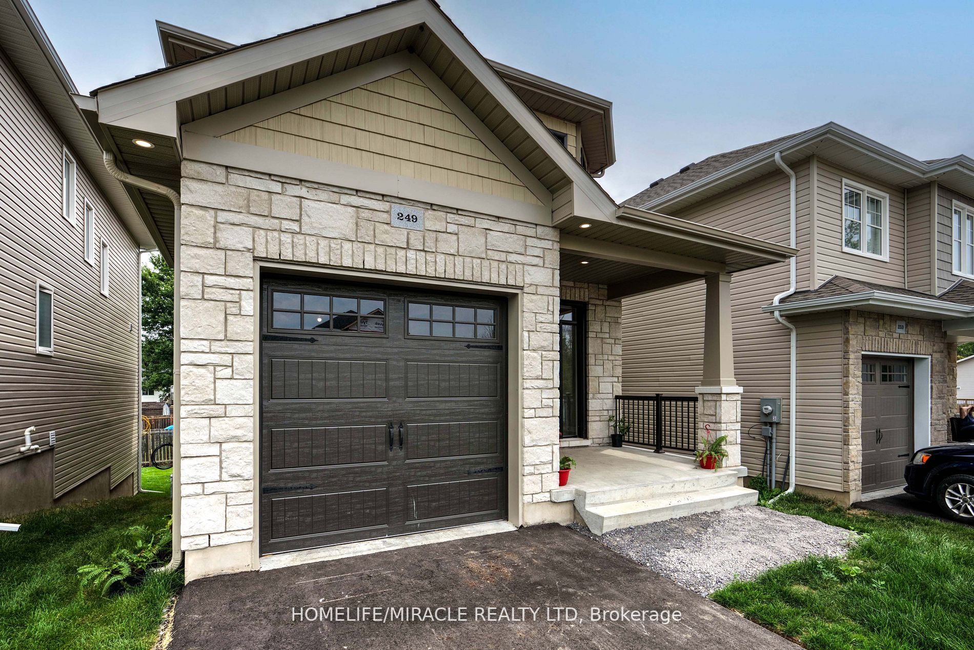 249 Heritage Park Dr
