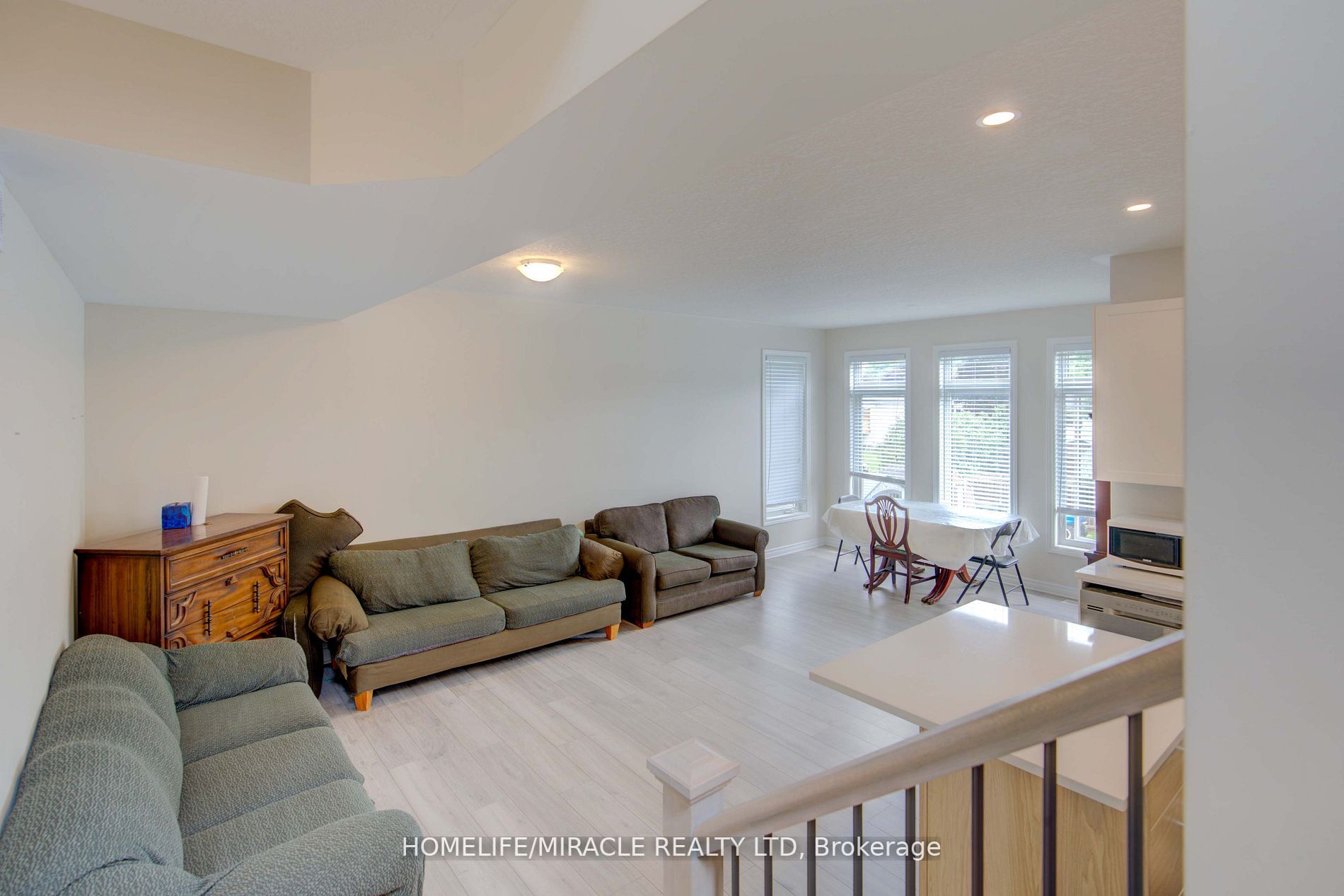 249 Heritage Park Dr