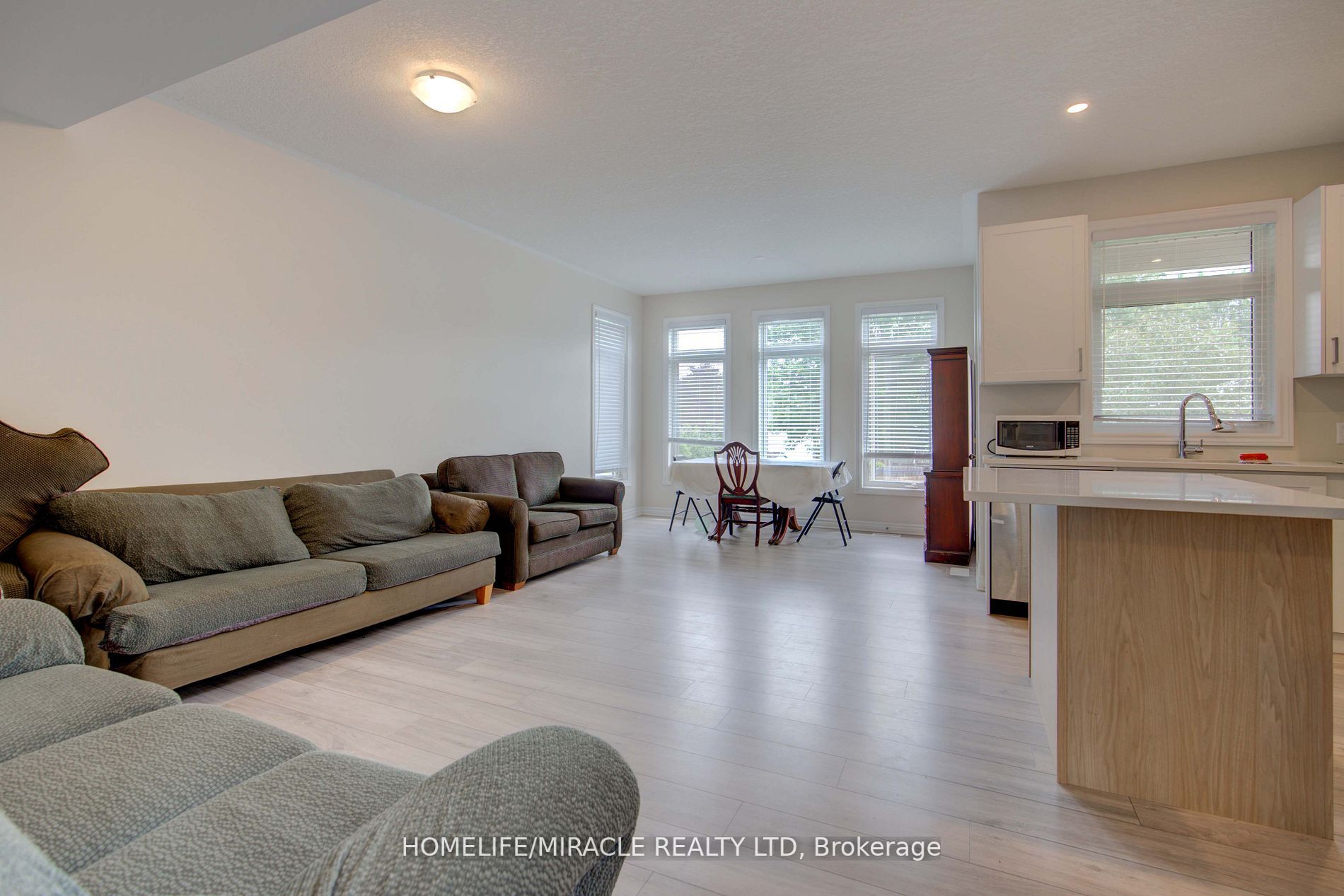 249 Heritage Park Dr