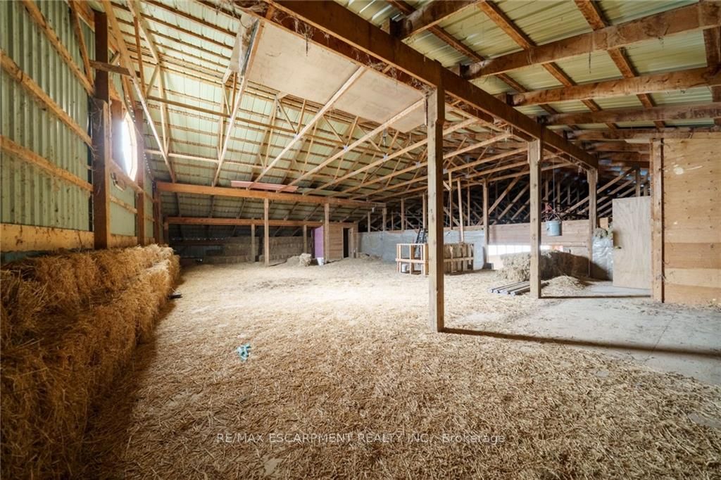 2368 #17 Haldimand Rd