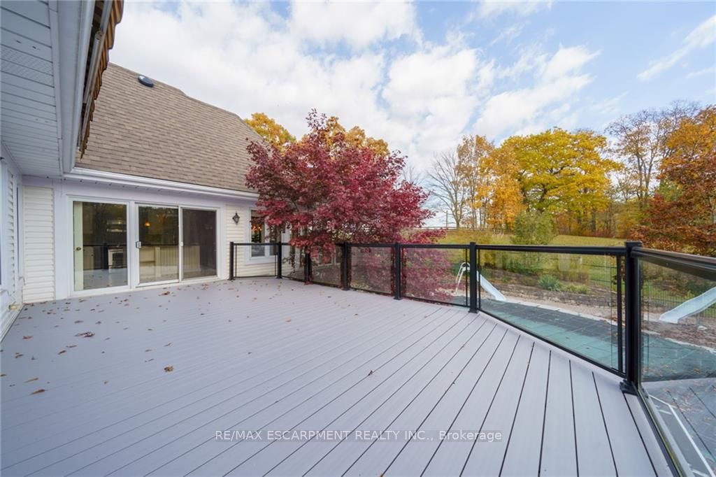 2368 #17 Haldimand Rd