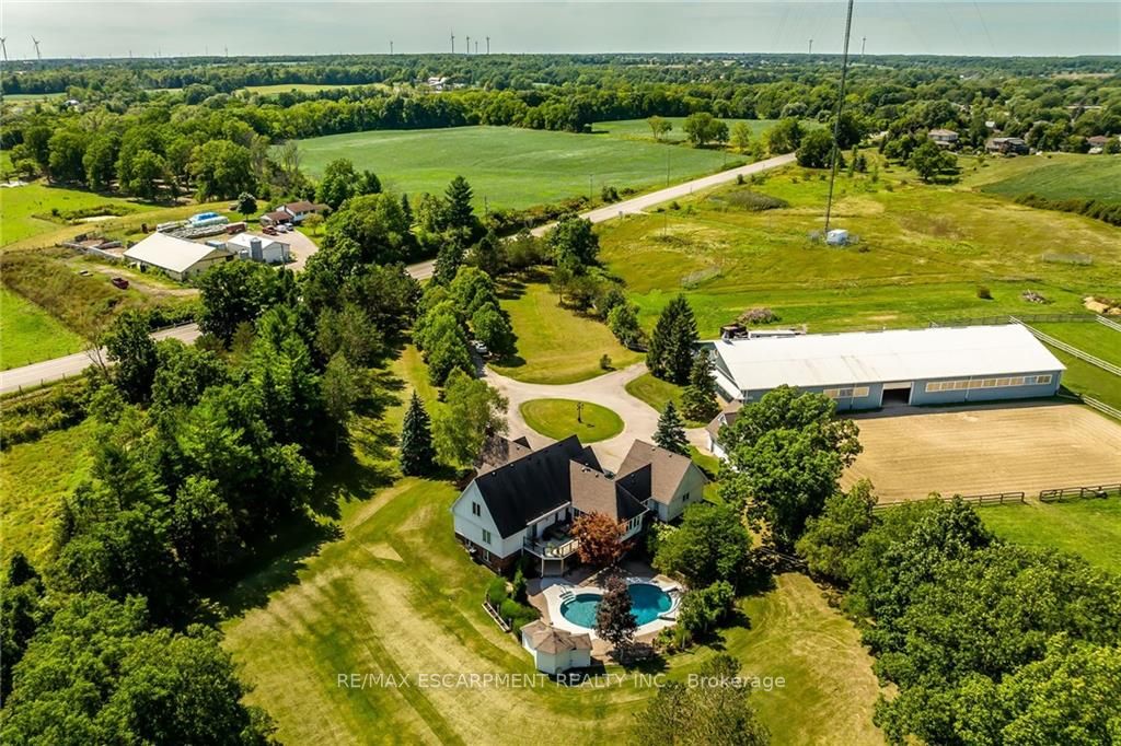 2368 #17 Haldimand Rd