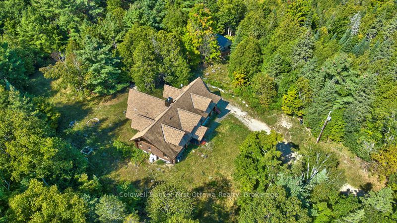 2467 Darling Road