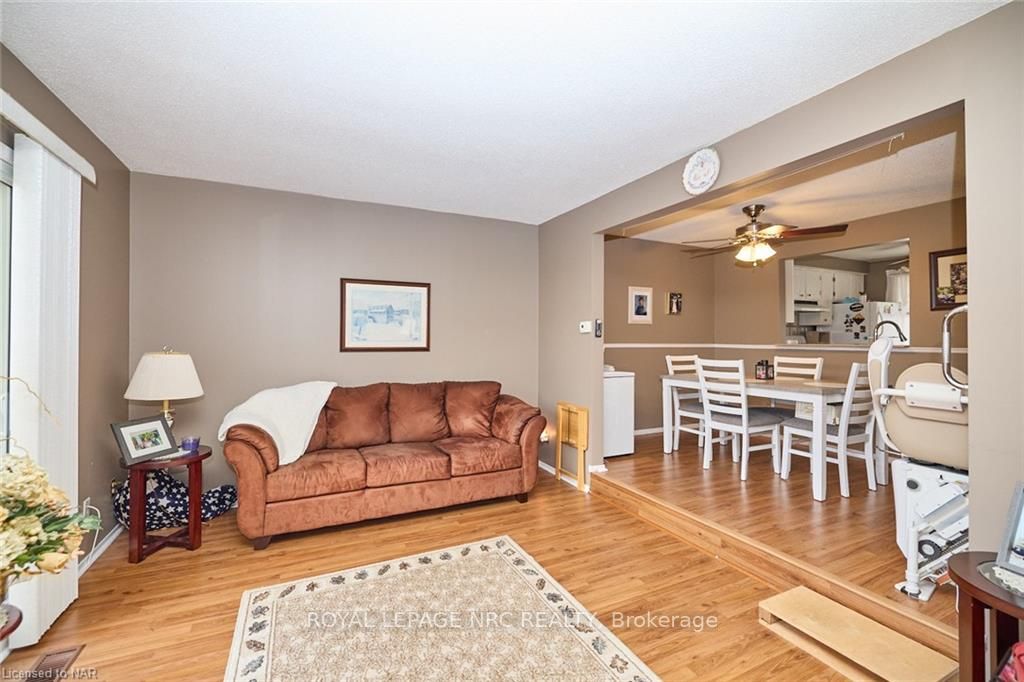 6767 Thorold Stone Rd, #94