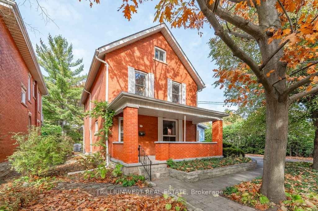 37 Forbes Ave