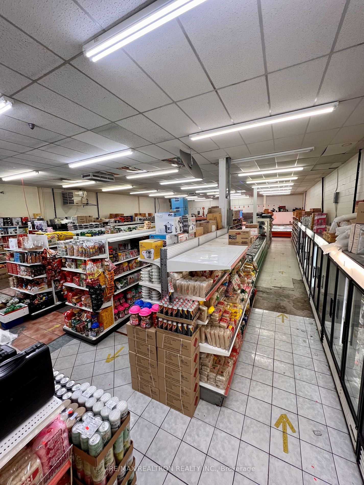 252 Silvercreek Pkwy N