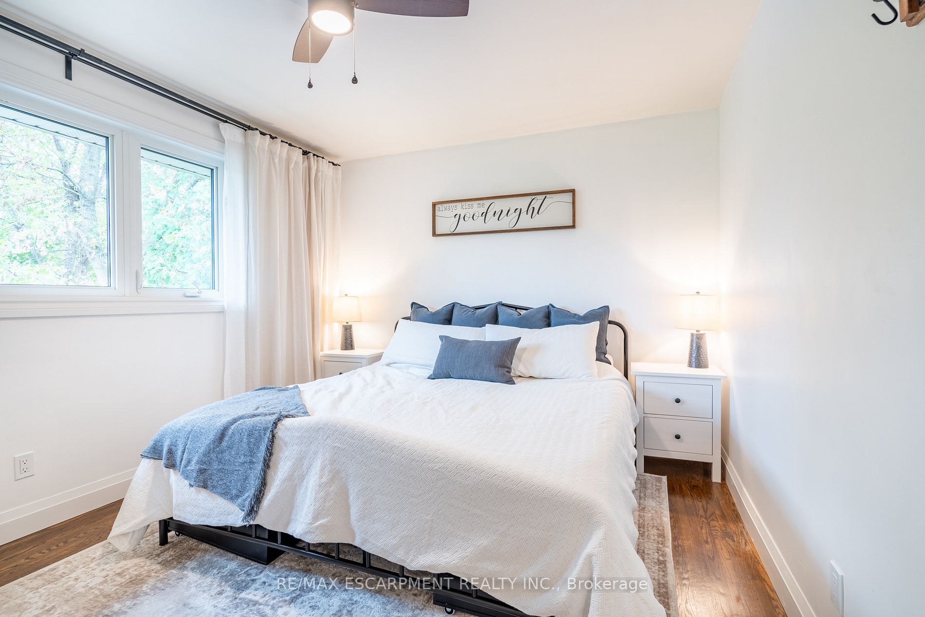 4 Valleydale Crt