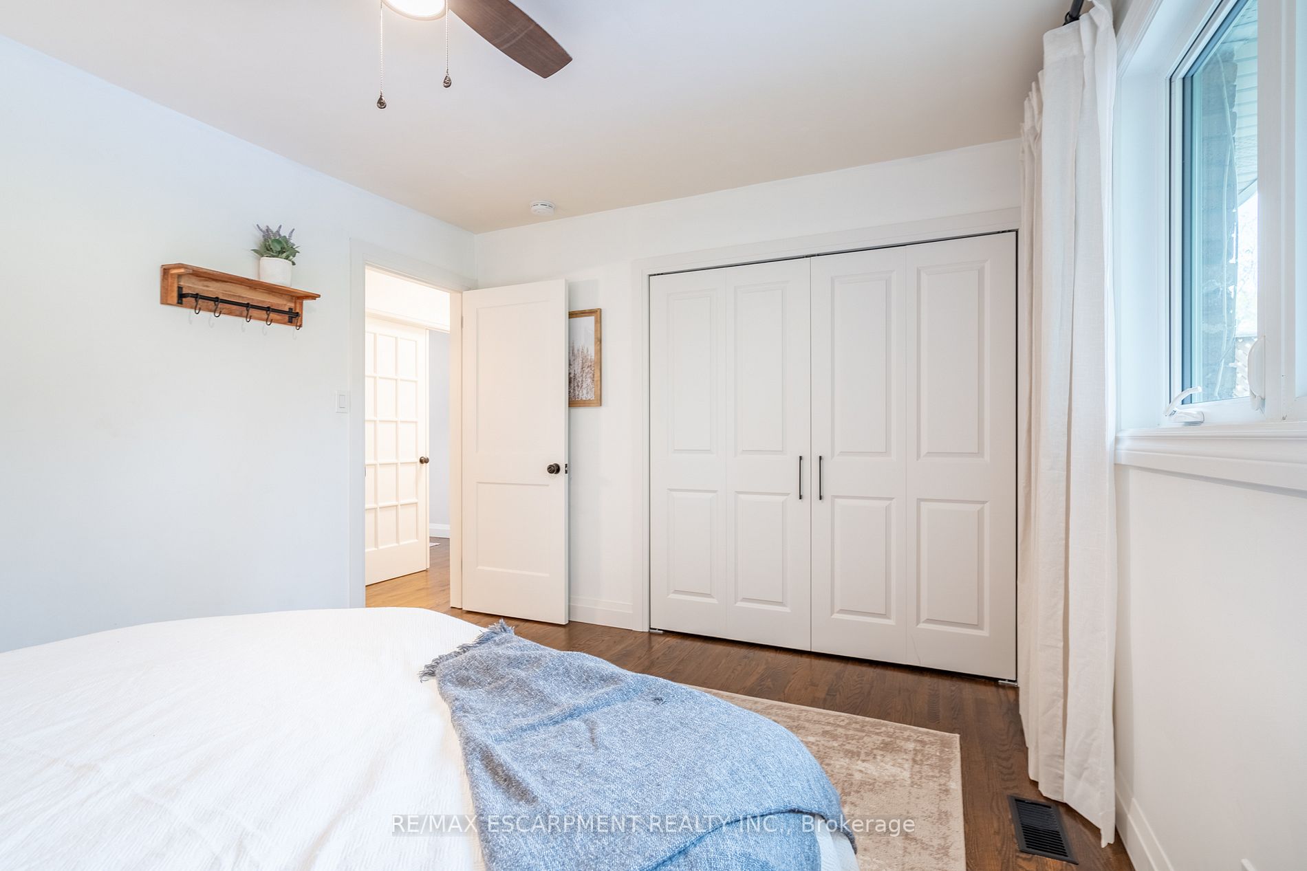 4 Valleydale Crt