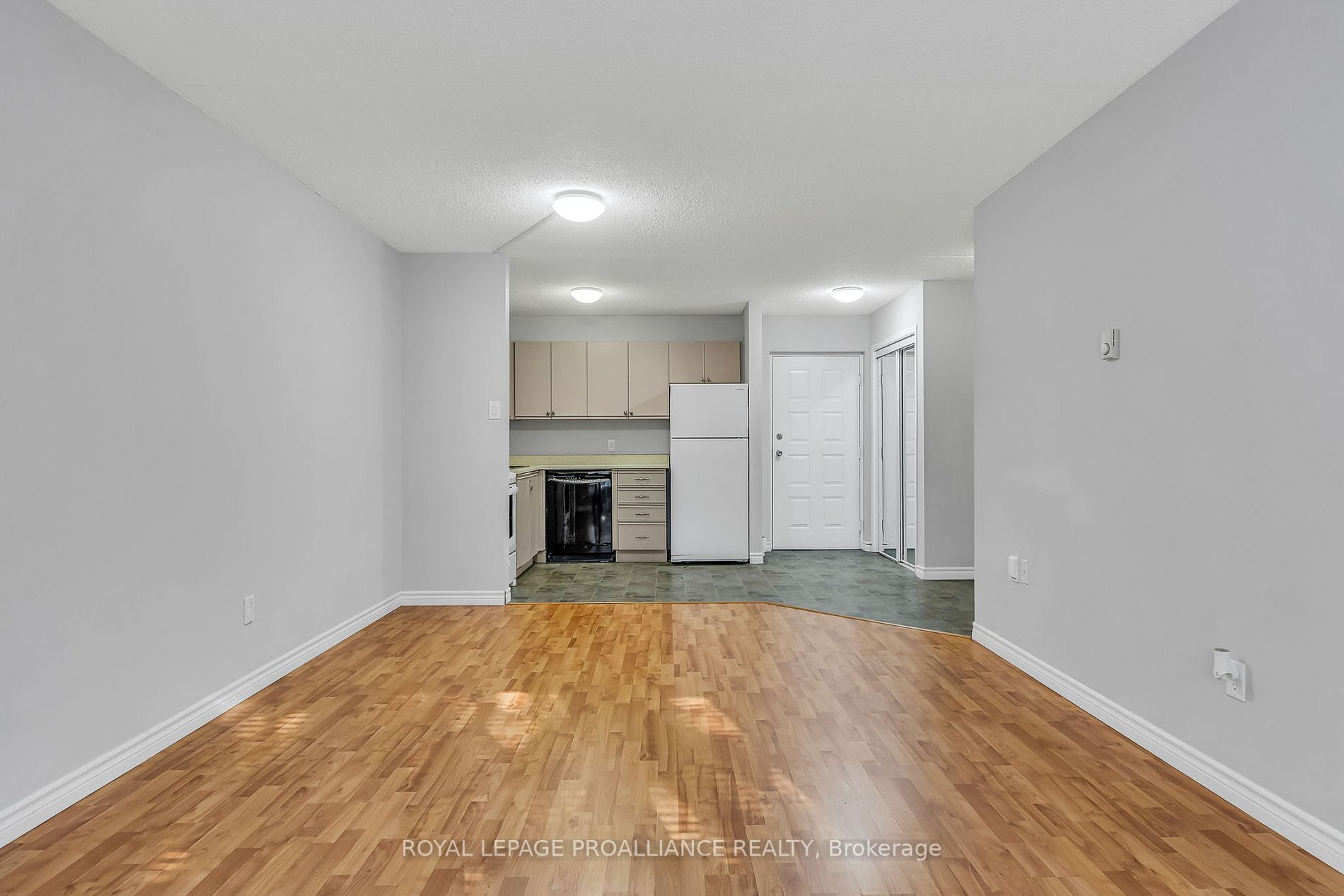 133 Ontario St, #103