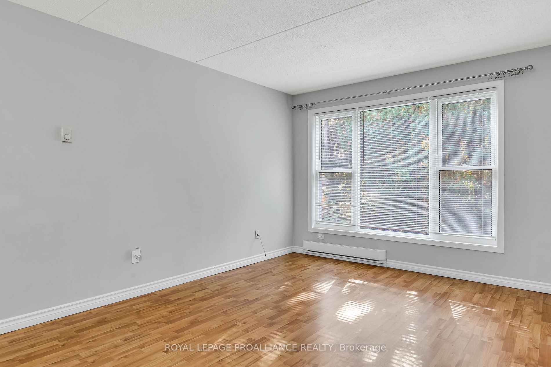 133 Ontario St, #103