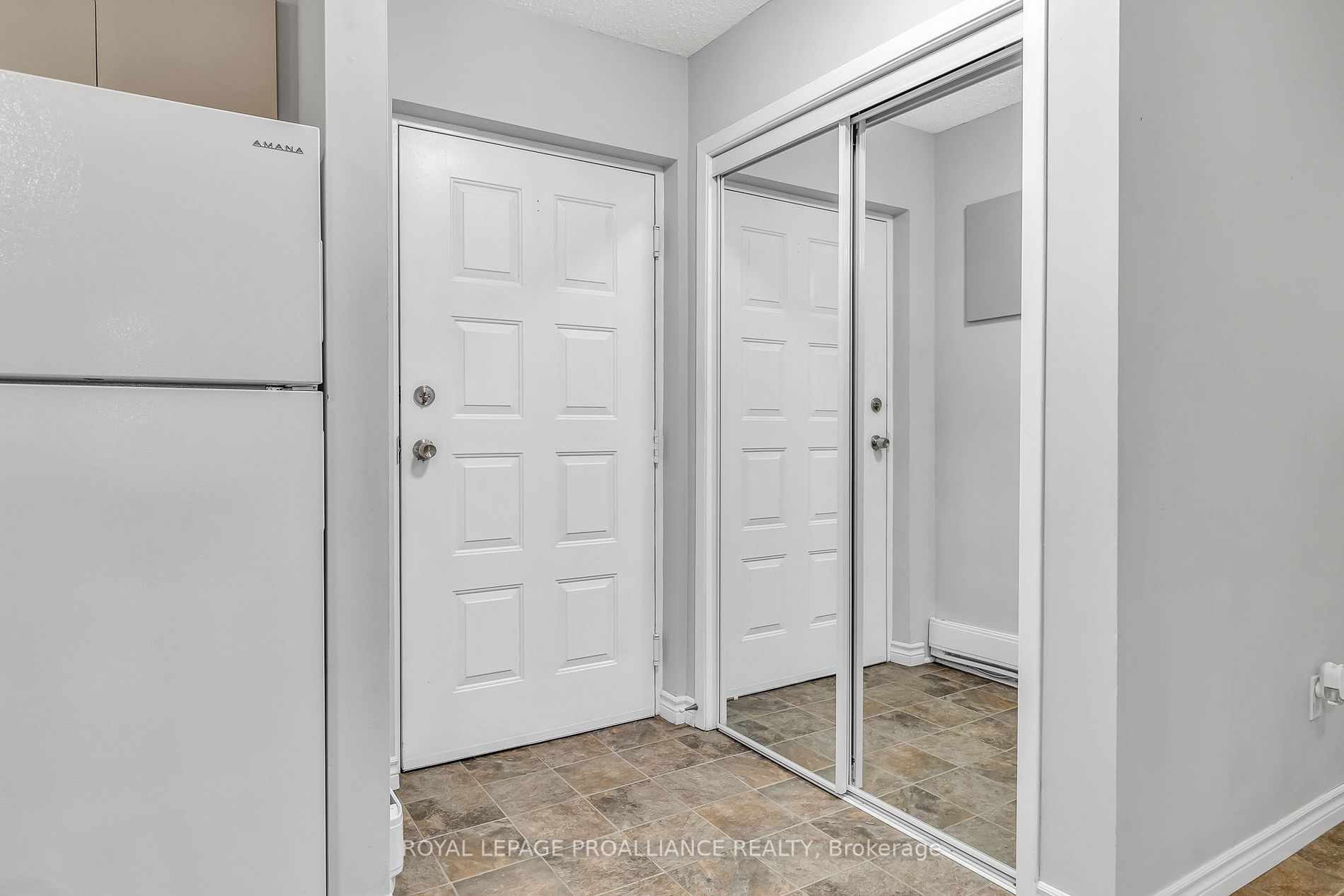 133 Ontario St, #103