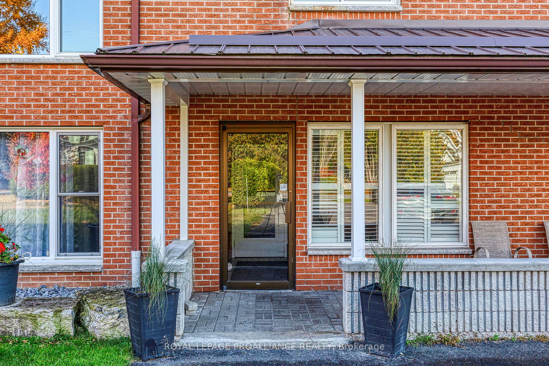 133 Ontario St, #103