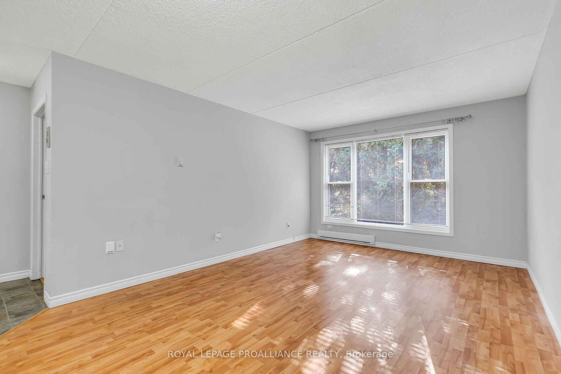 133 Ontario St, #103