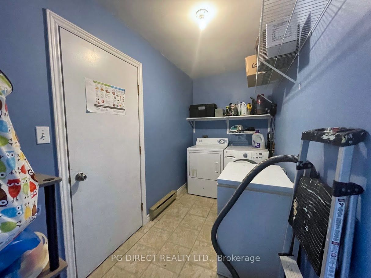 100 Stephen Dr