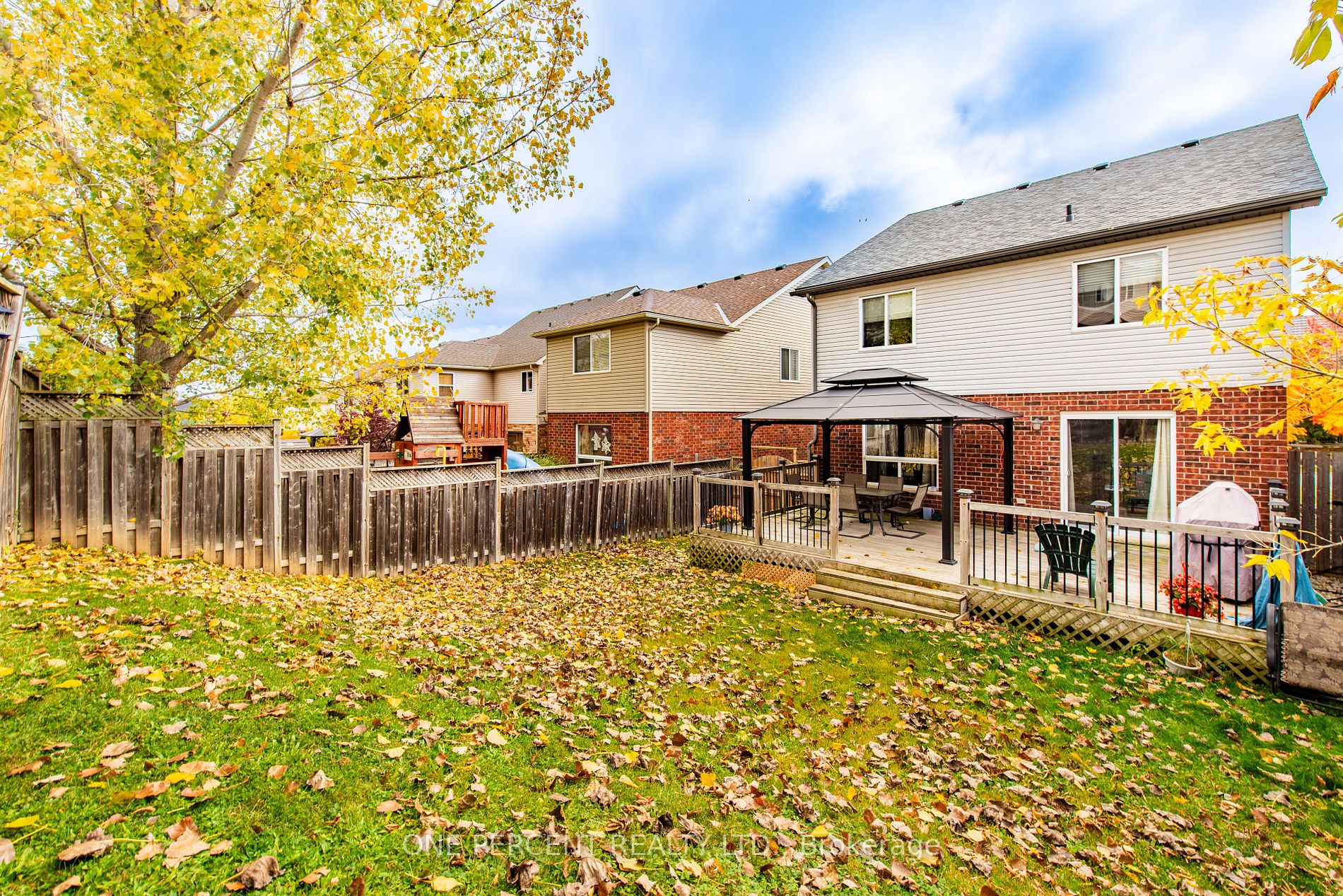 24 Pettitt Dr