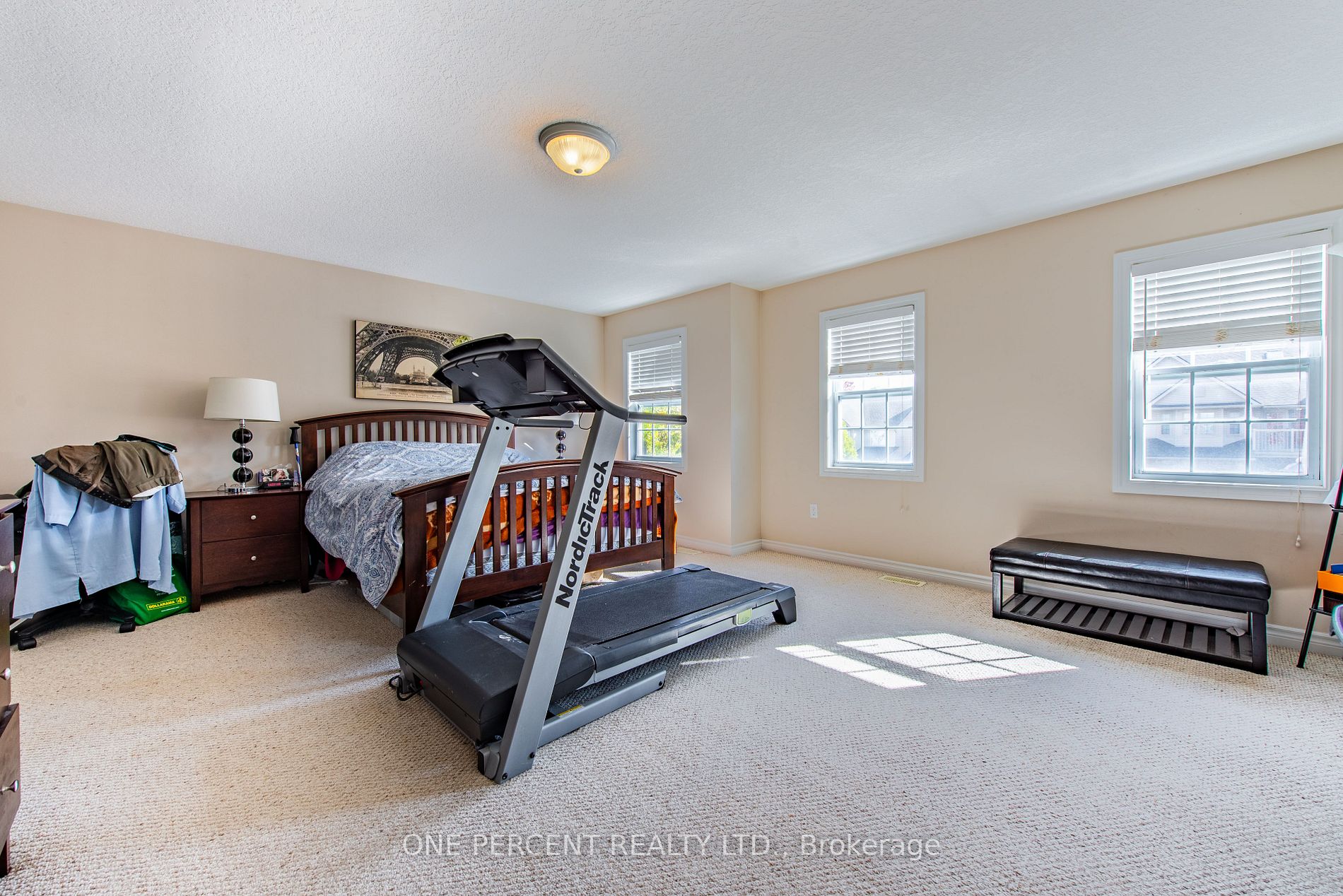 24 Pettitt Dr