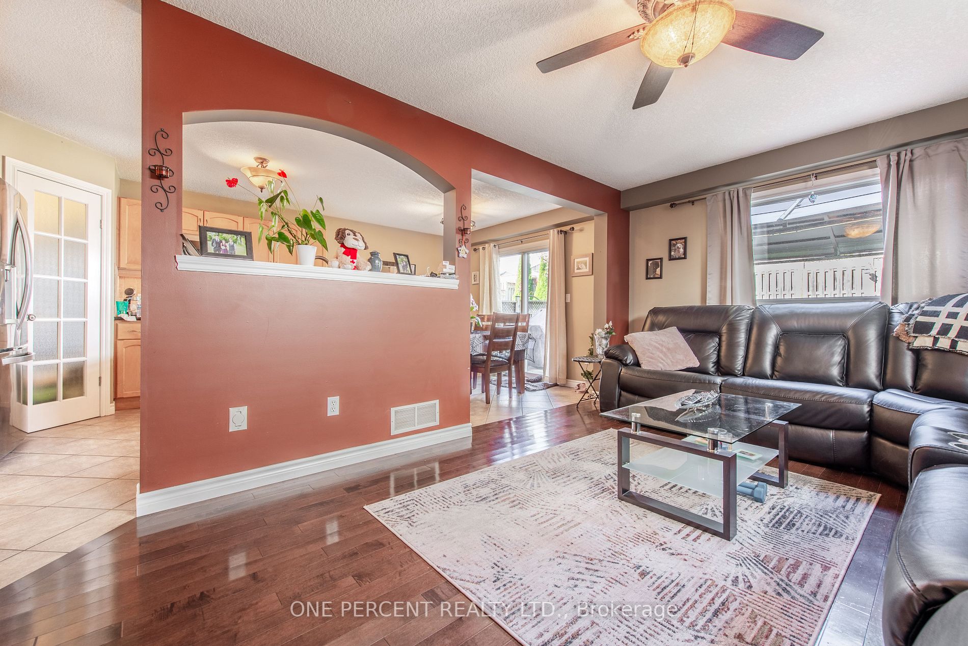 24 Pettitt Dr
