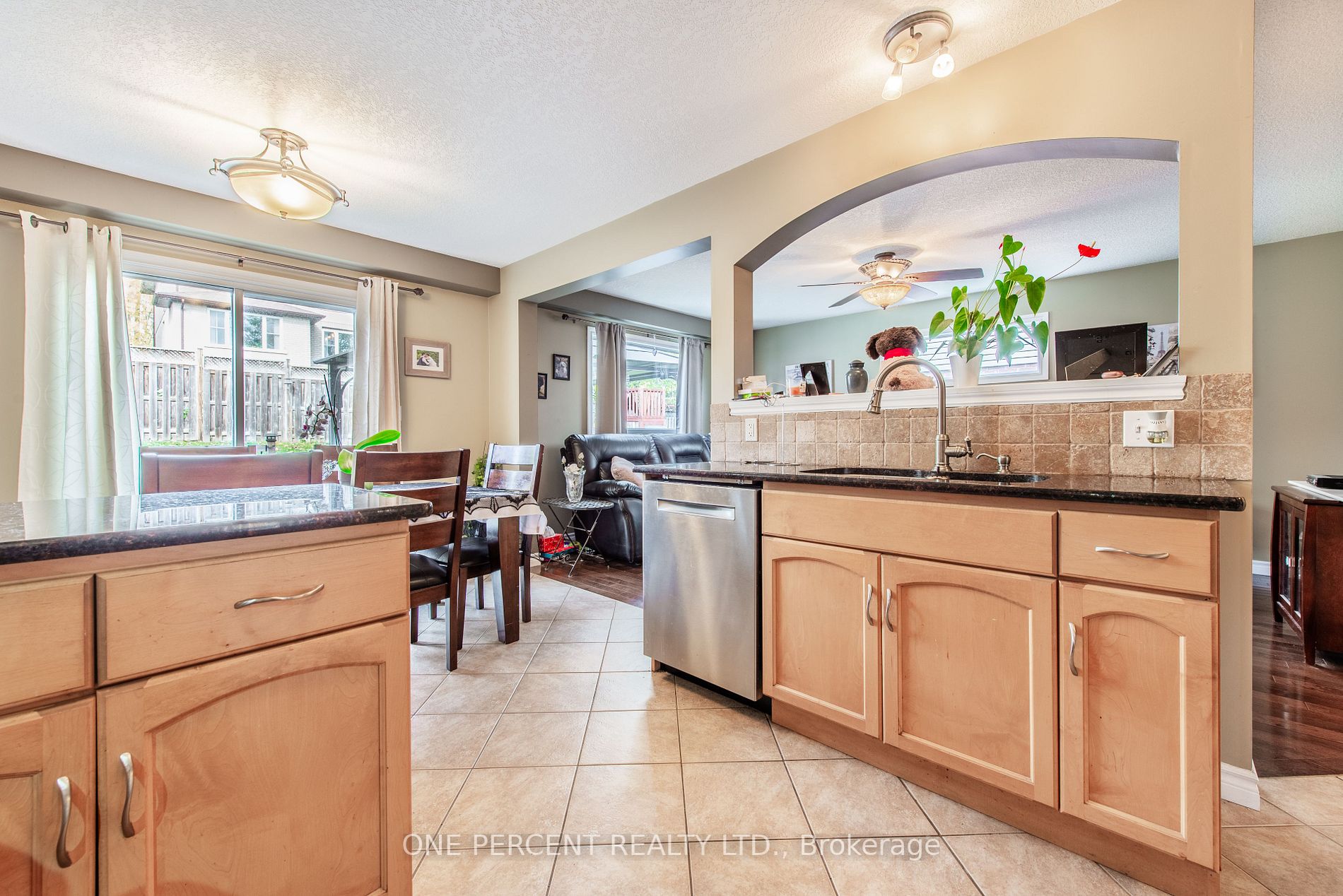 24 Pettitt Dr