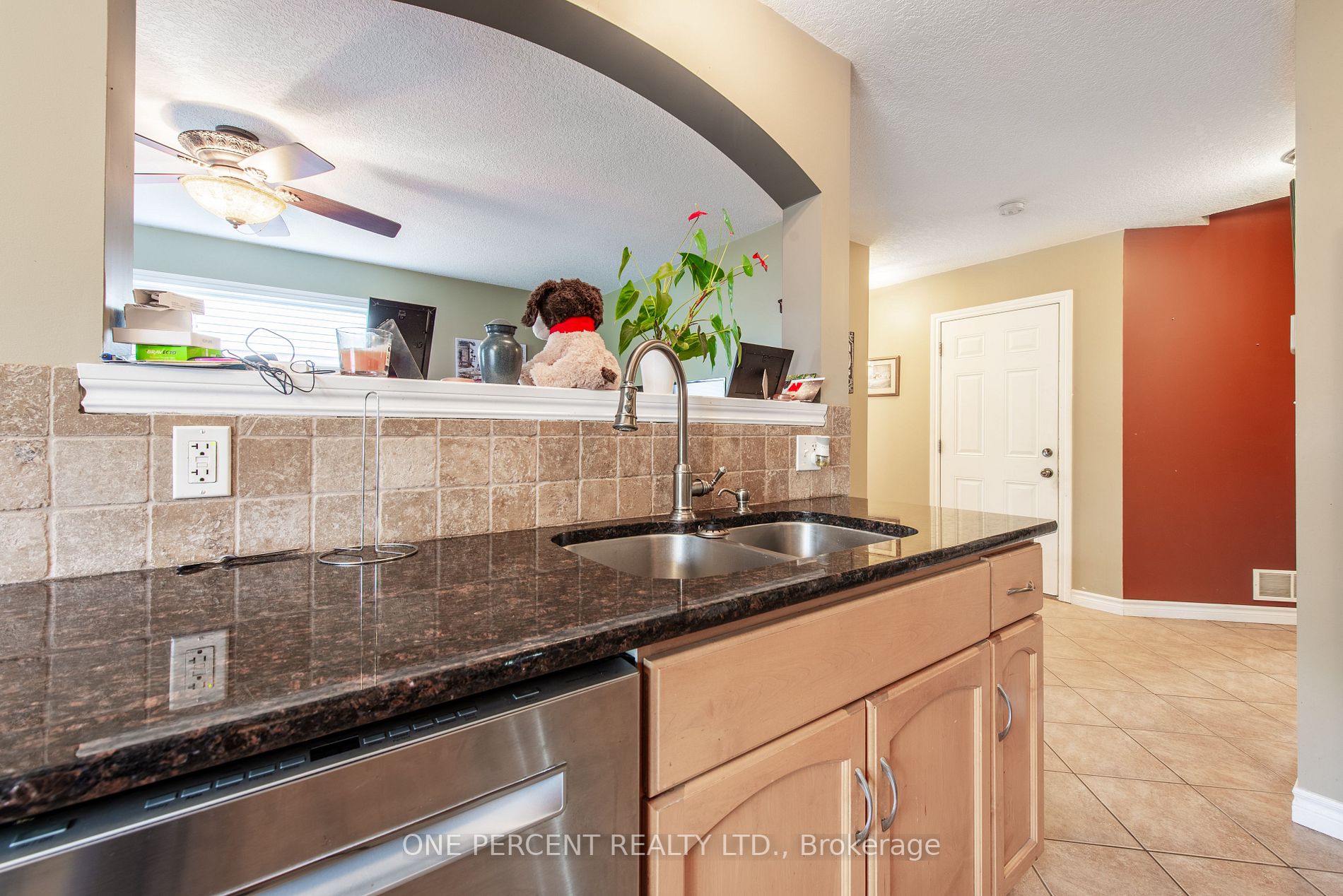 24 Pettitt Dr