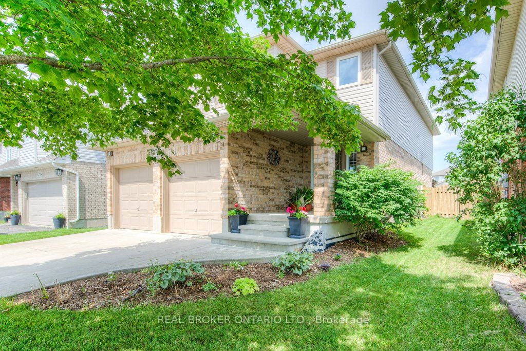 479 Chesapeake Dr