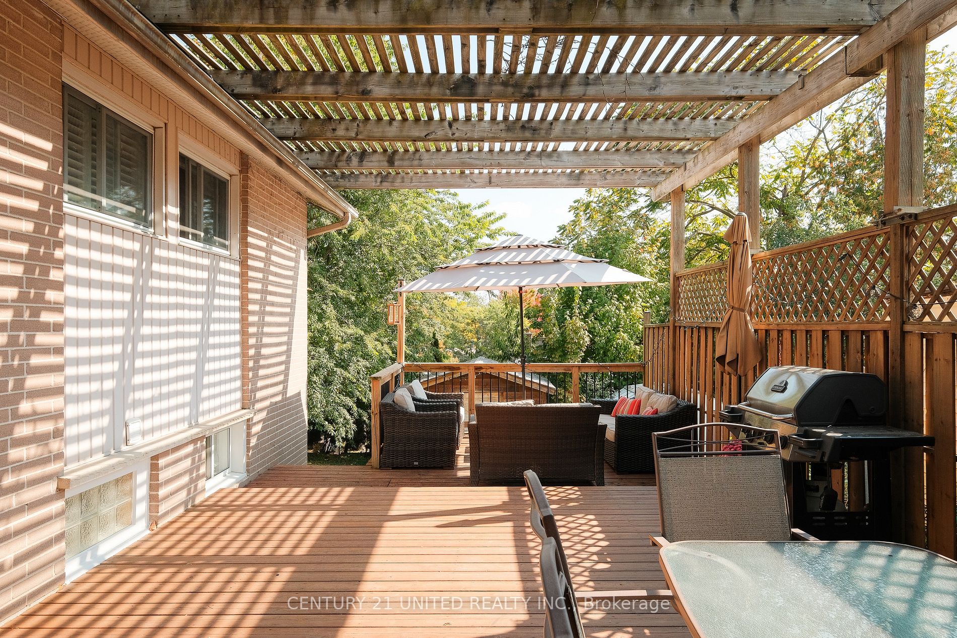 1278 Royal Dr