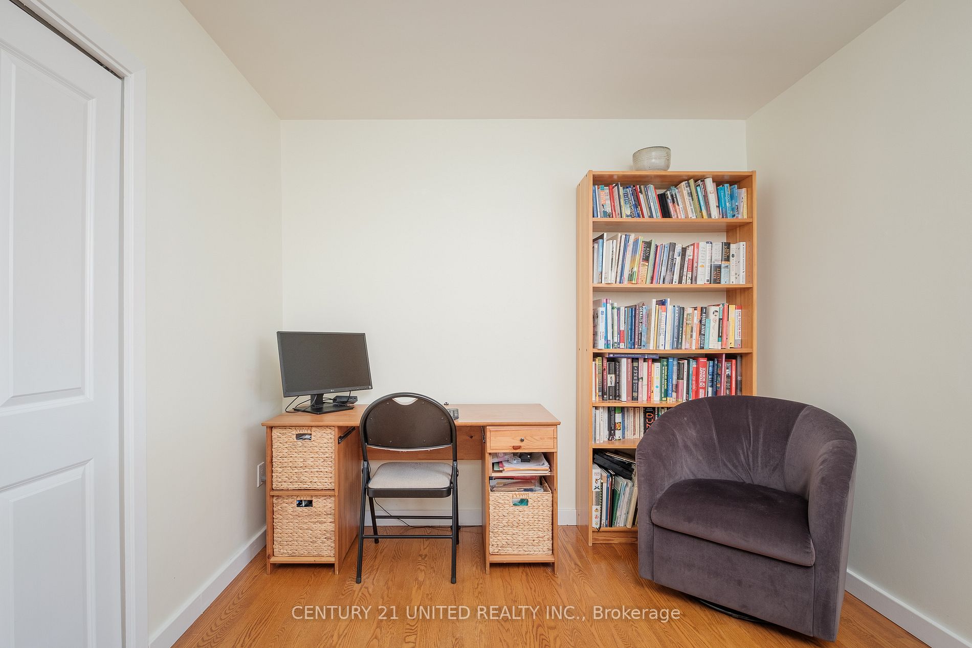 1278 Royal Dr