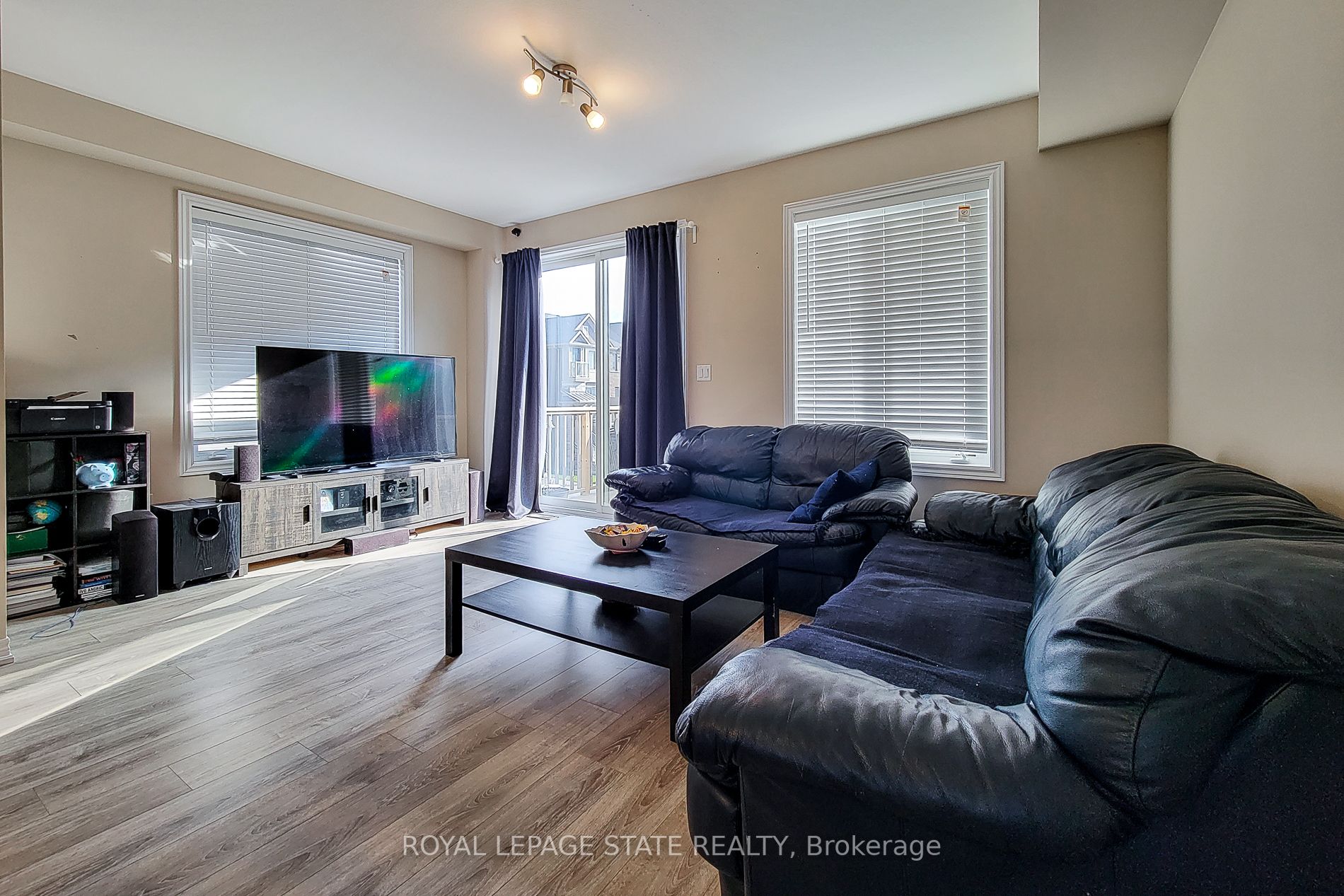 1890 Rymal Rd E, #124
