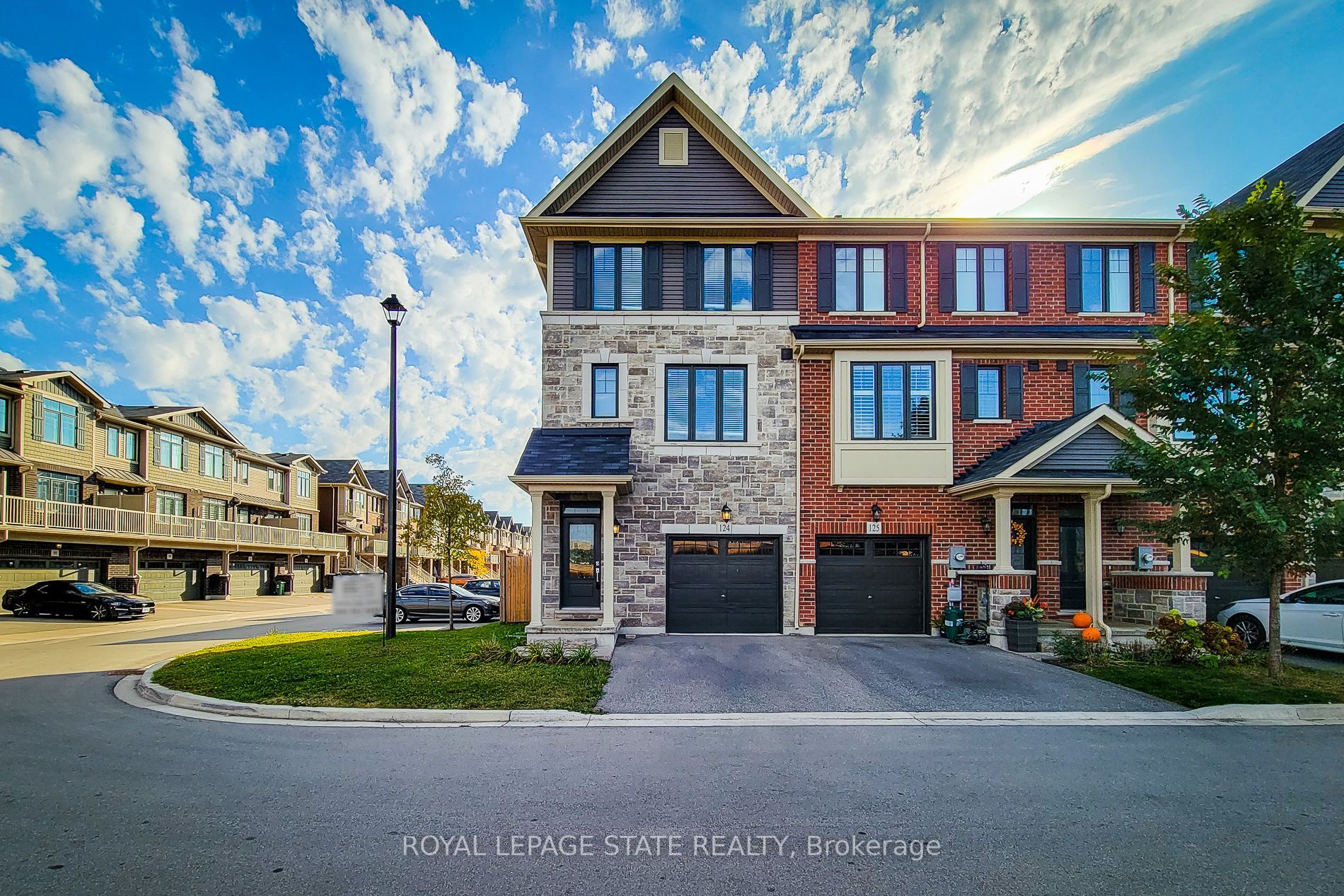 1890 Rymal Rd E, #124