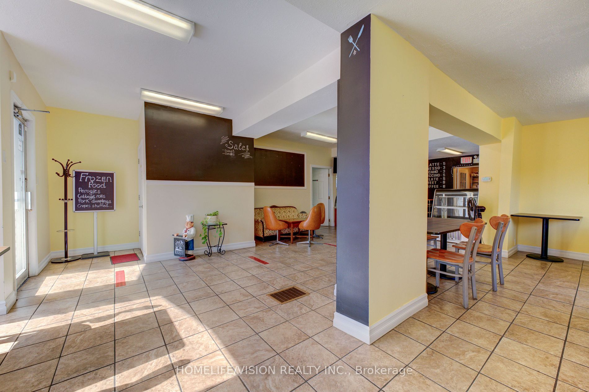 18 Elgin St
