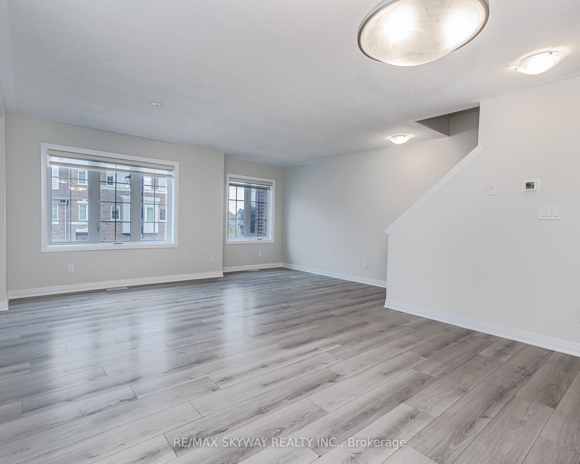 311 Woolwich St, #5