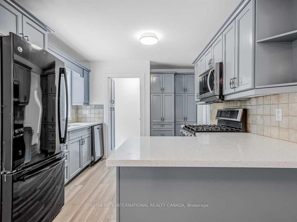 15 Miller Dr
