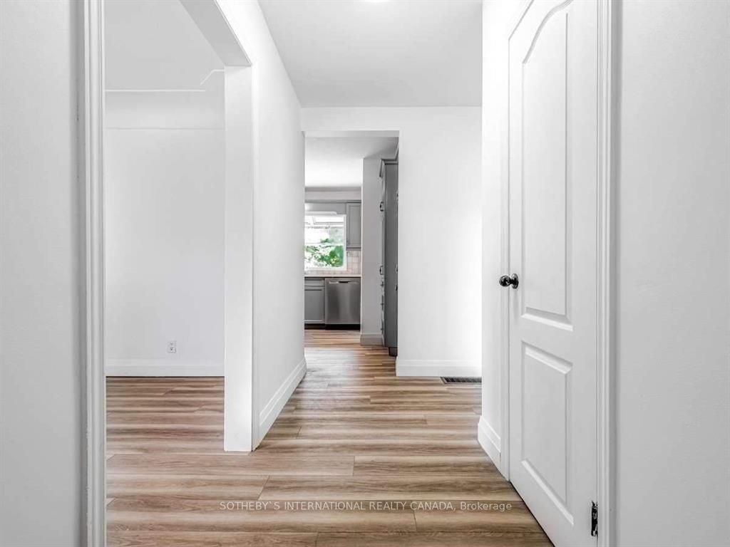 15 Miller Dr