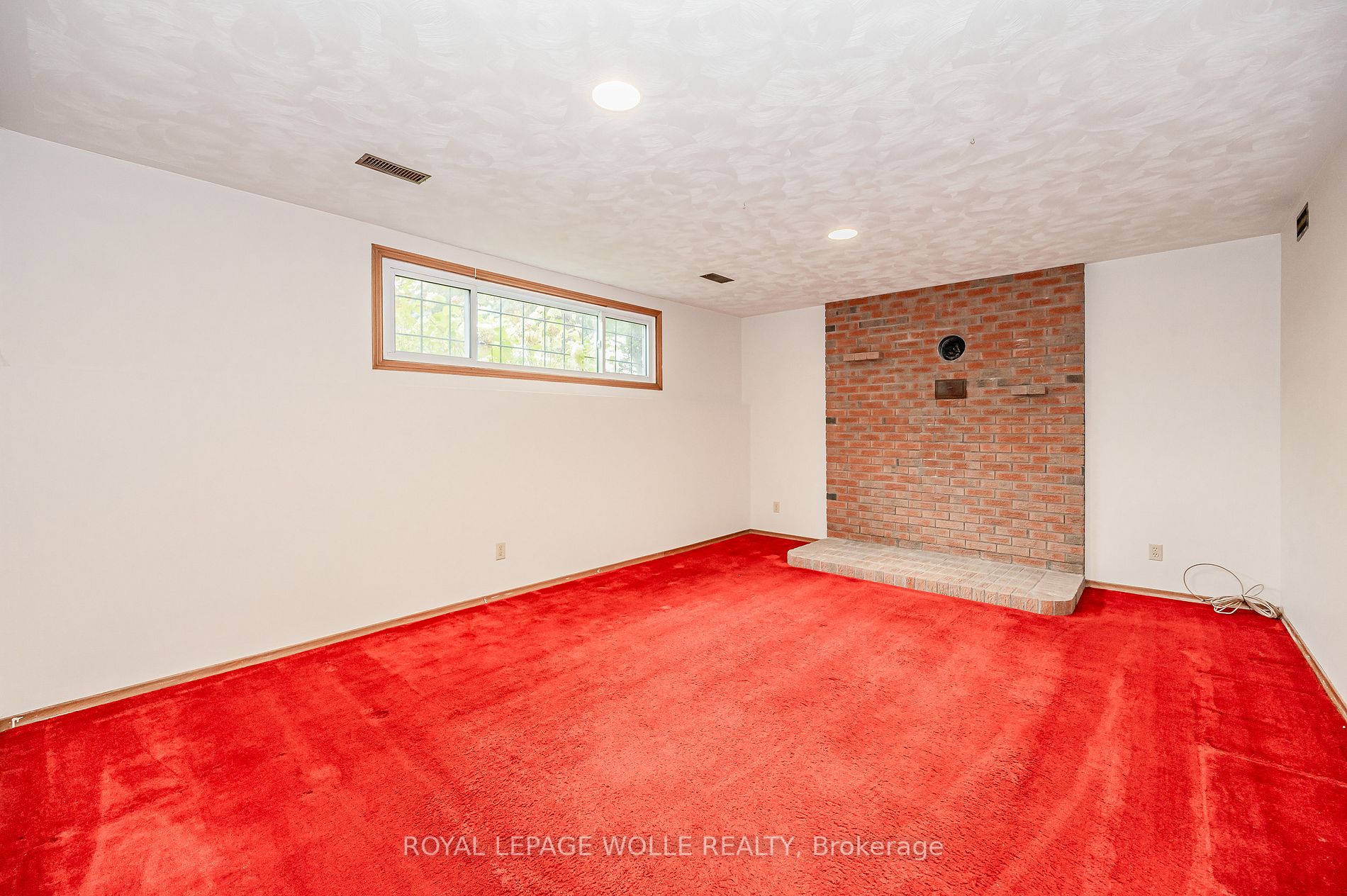 131 Countryside Crescent