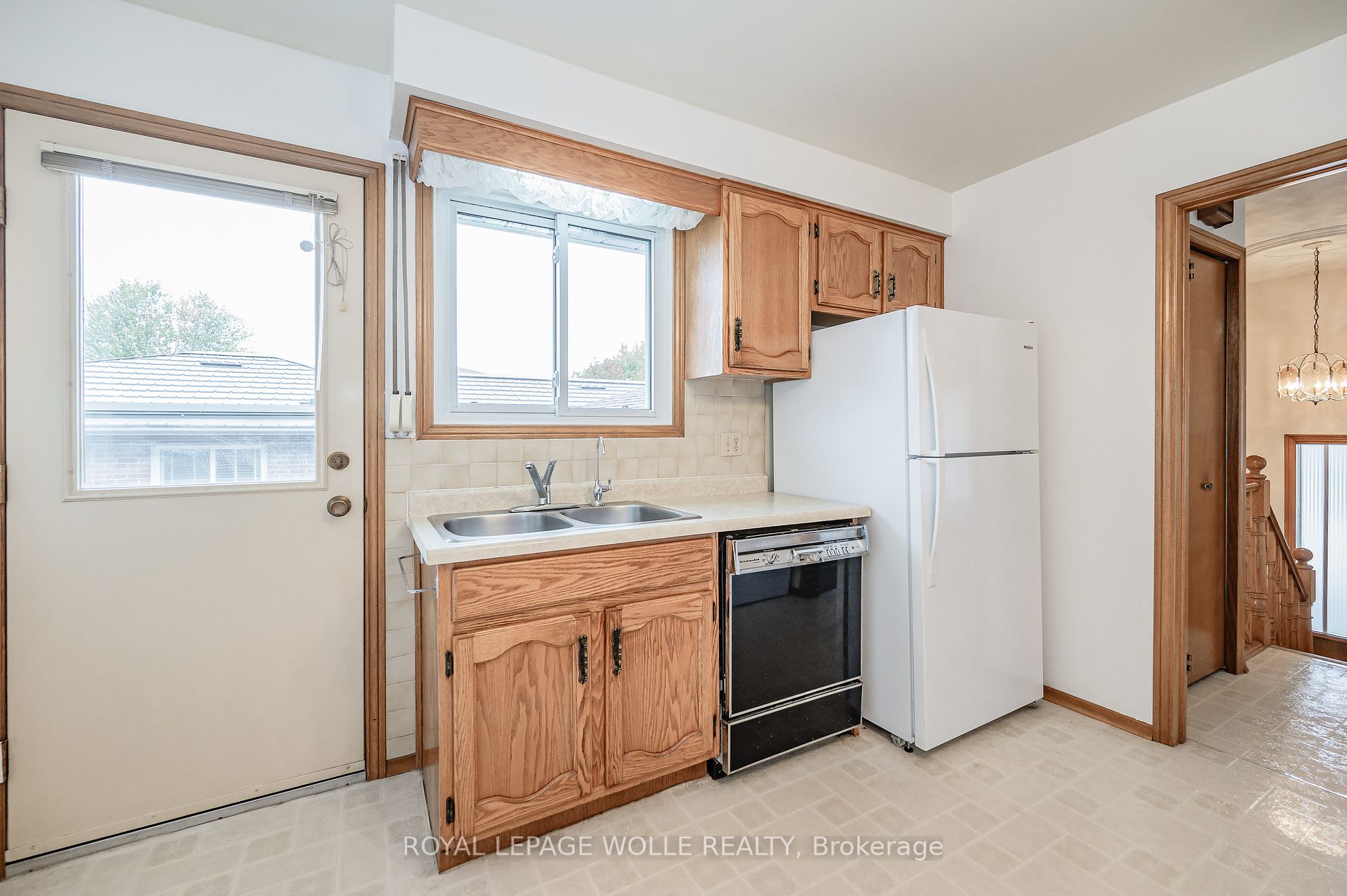 131 Countryside Crescent