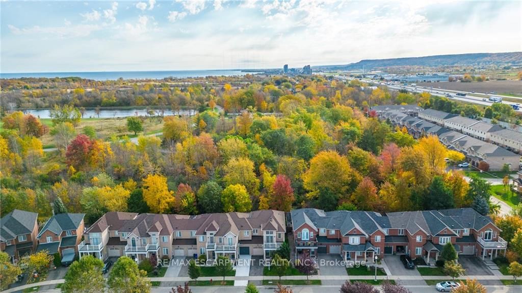 22 Glendarling Cres